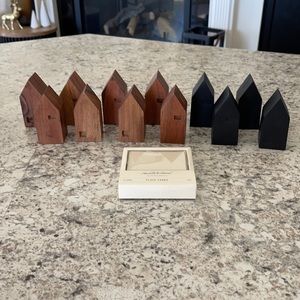 ***Discontinued*** Set of 12 Hearth & Hand Place Card Table Setting w/Cards